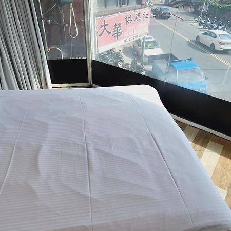 Cheers Loft Self Check-In Hotel Taipei Exteriör bild