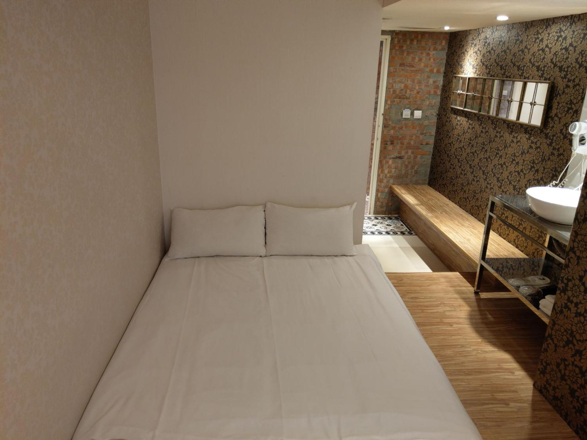 Cheers Loft Self Check-In Hotel Taipei Exteriör bild
